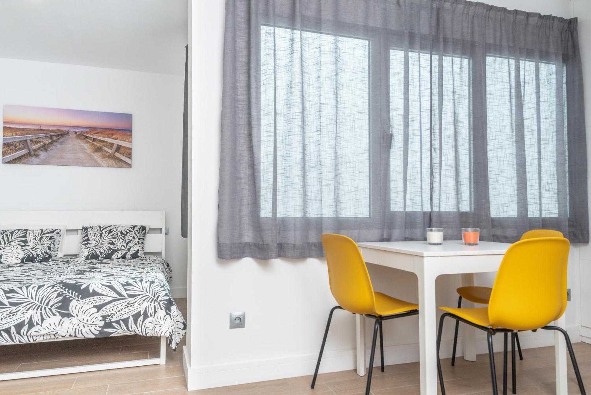 Estudio Con Balcon Playa Canteras Apartment *
